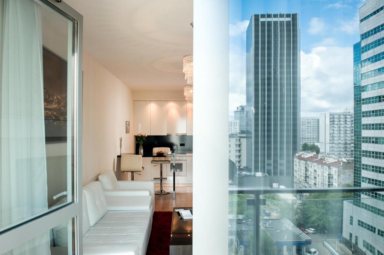 Platinum Towers Luxury Apartments Varsavia Esterno foto